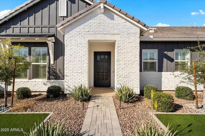 Property Photo:  17146 W Mountainair Street  AZ 85388 