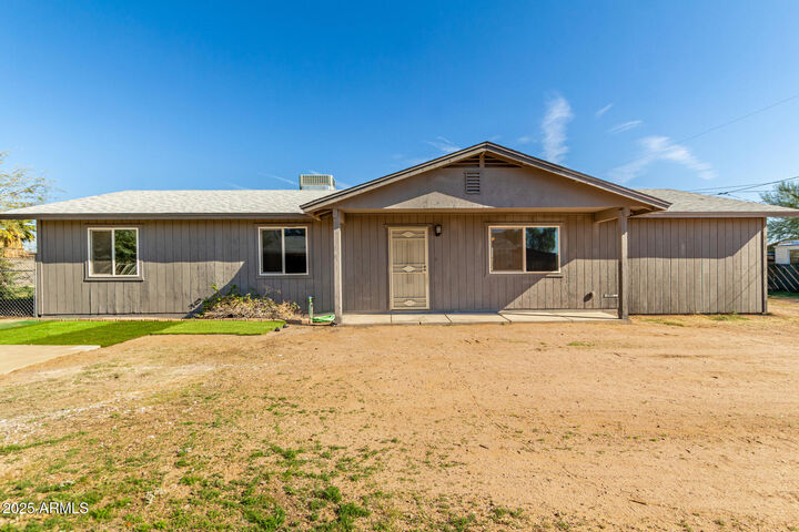 301 S Elmont Drive  Apache Junction AZ 85120 photo