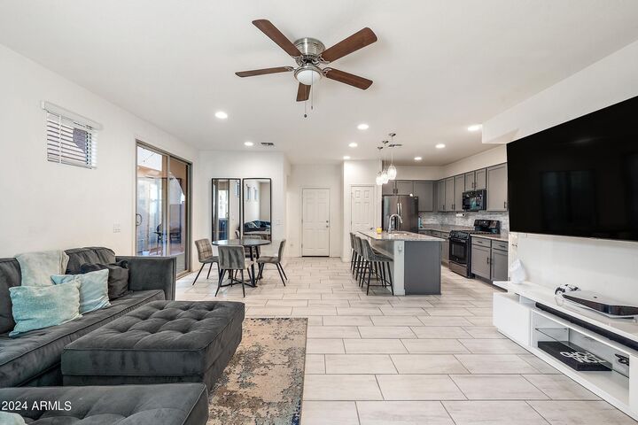 Property Photo: 5807 W Warner Street AZ 85043