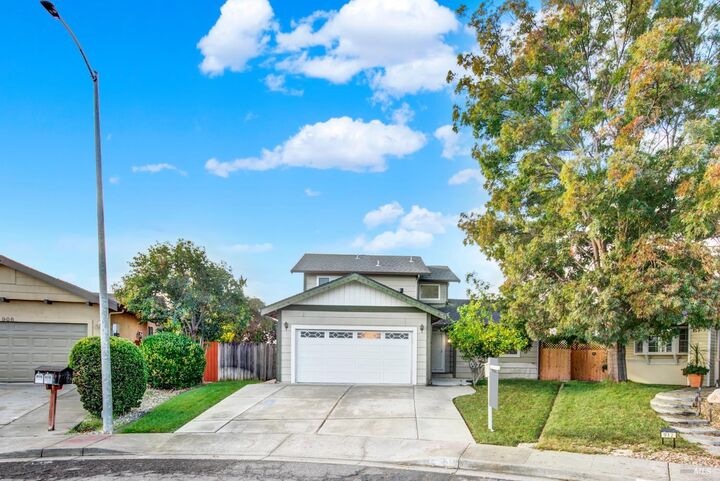 Property Photo: 910 Hidden Cove Way CA 94585