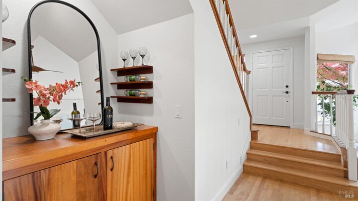 Property Photo:  63 Windsor Lane  CA 94952 