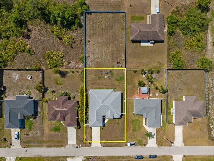 Property Photo: 3407 20th St SW FL 33976