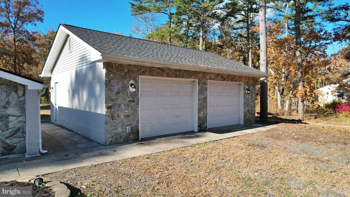 Property Photo:  119 E Collings Drive  NJ 08094 