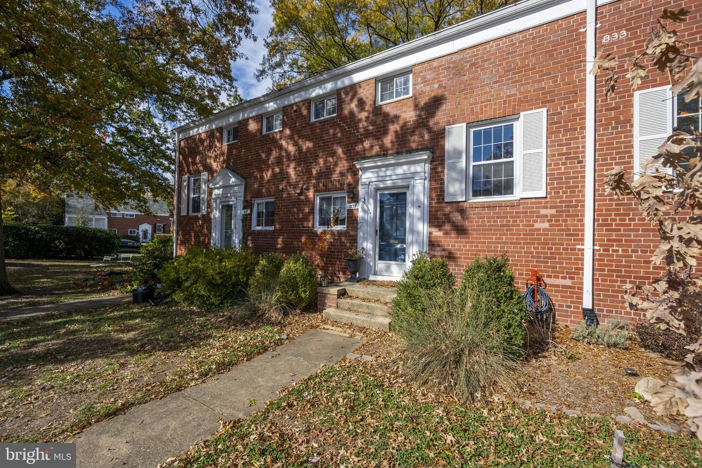 Property Photo:  1635 Ripon Place  VA 22302 