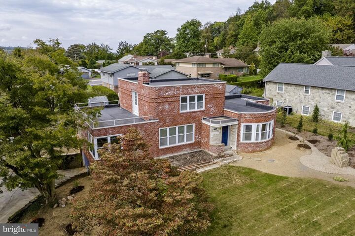 429 Devon Terrace  Reading PA 19607 photo