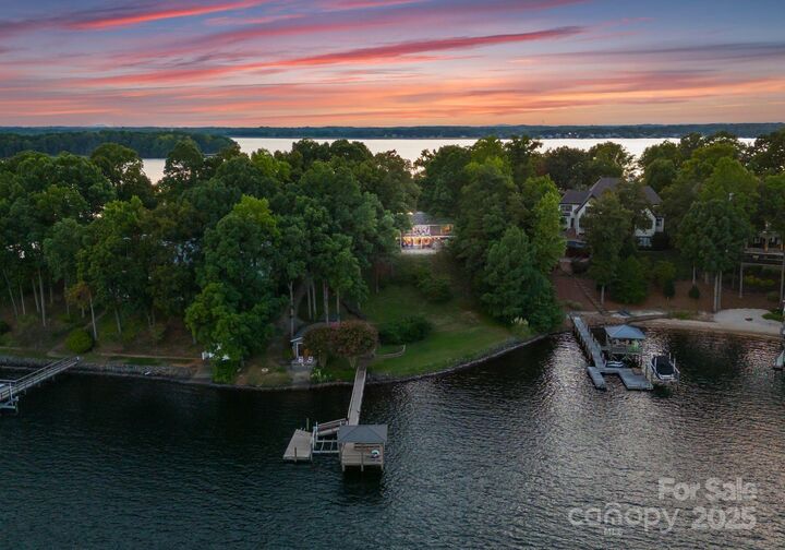 16318 Belle Isle Drive  Cornelius NC 28031 photo