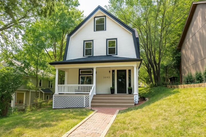 3645 Russell Avenue  Cincinnati OH 45208 photo