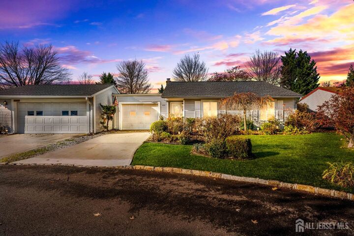 Property Photo:  52 Juniper Plaza  NJ 08831 