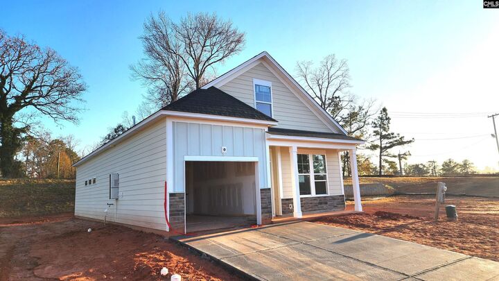 Property Photo:  331 Conductor (Lot 27)  SC 29063 