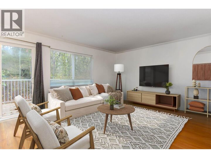 Property Photo:  39920 Government Road 34  BC V8B 0G5 