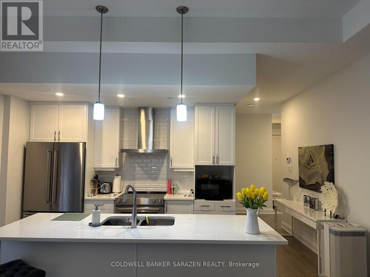 Photo de la propriété:  100 Cortile Private  ON K1V 2S8 