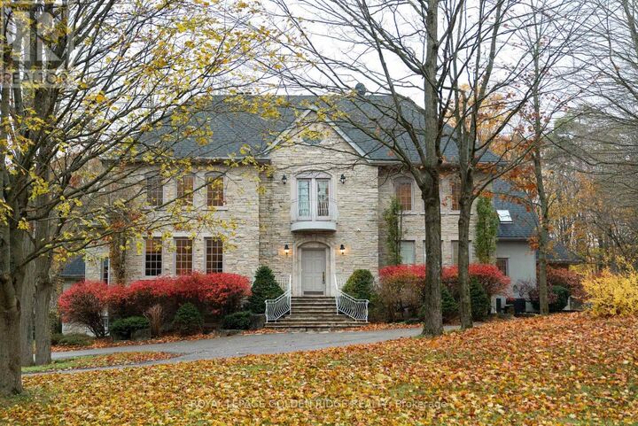 Property Photo:  12 Forestview Trail  ON L4A 2L4 