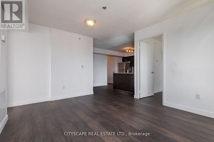 Property Photo:  1420 Dupont Street 1802  ON M6H 4J8 