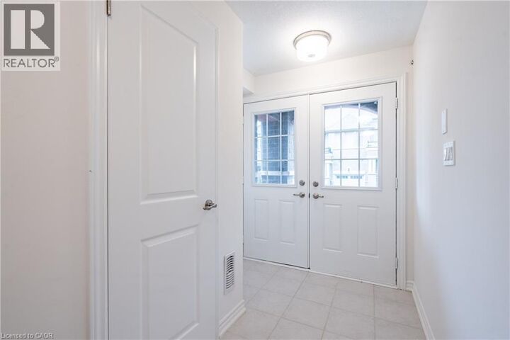 Property Photo:  620 Colborne Street West 20  ON N3T 5L5 