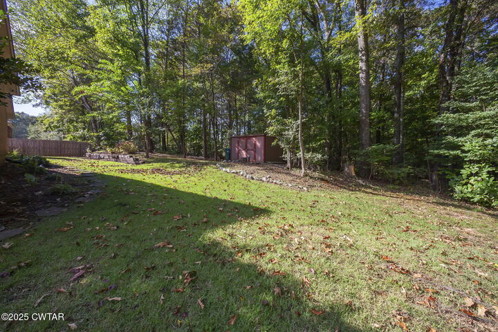 Property Photo: 5 Brentmeade Cove TN 38305