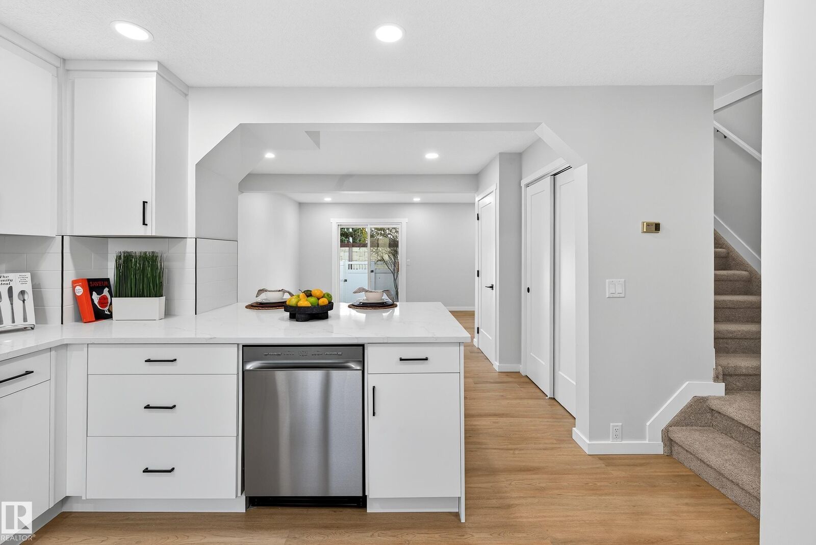 Property Photo:  9619 180 Street NW 36  AB T5T 4L9 