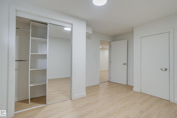 Photo de la propriété:  52028 Rge Road 231  AB T8B 1A3 