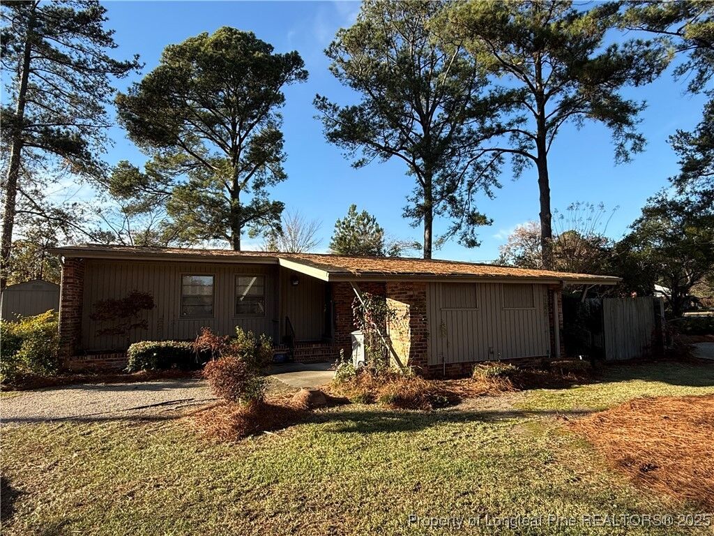 Property Photo:  600 W 19th Street  NC 28358 