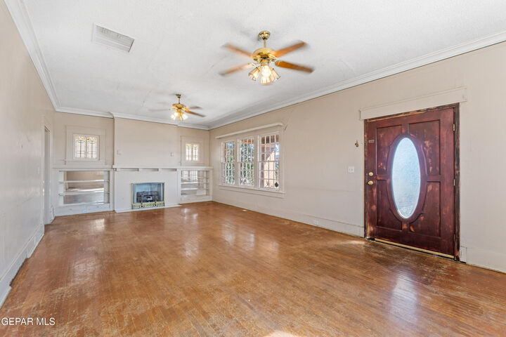 Property Photo: 1401 E Nevada Avenue TX 79902