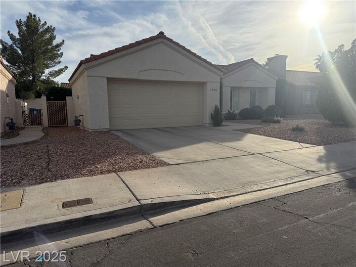 Property Photo:  2709 Briarcliff Avenue  NV 89074 