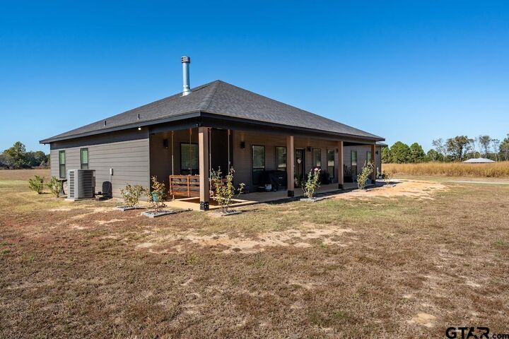 Property Photo: 1190 County Road 3900 TX 75765