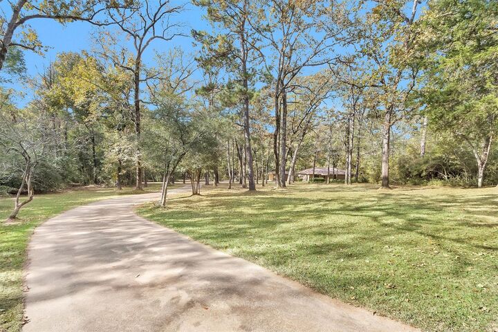 Property Photo:  213 County Road 3350  TX 75835 
