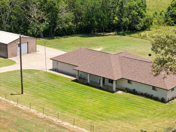Property Photo: 10929 County Road 41 TX 75706