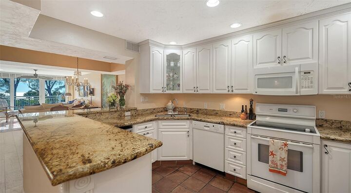 Property Photo:  5055 Gulf Of Mexico Drive 331  FL 34228 