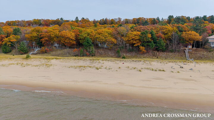 Property Photo:  1775 S Glen Road  MI 49455 