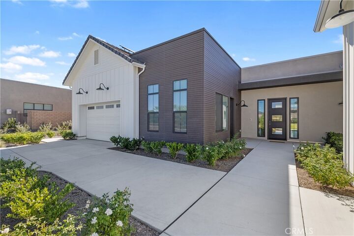 Property Photo:  32195 Daybrook Terrace  CA 92591 