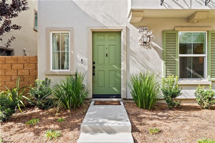 Property Photo: 27644 Grandview Way CA 90732