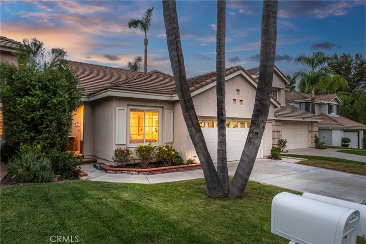 Property Photo:  911 S Firefly  CA 92808 