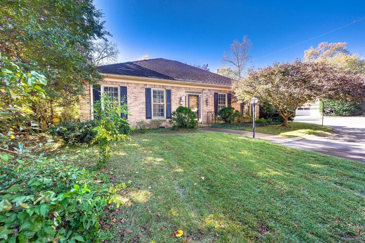 Property Photo: 3710 Hobbs Rd TN 37215