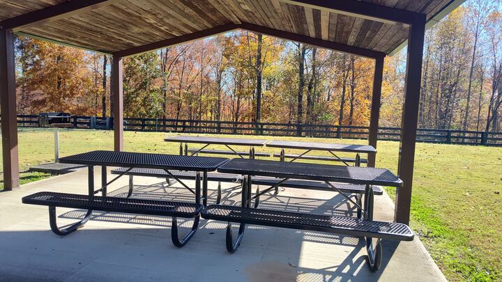 Property Photo:  16 Lake View  TN 37166 