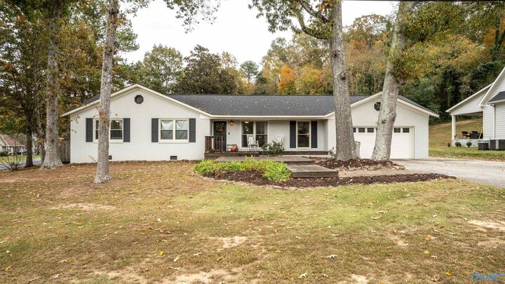 3371 Cedar Lane  Guntersville AL 35976 photo
