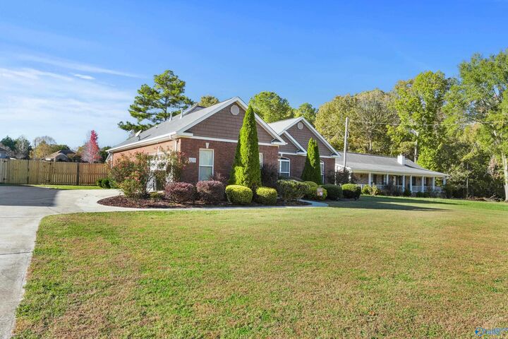 Property Photo: 400 Still Meadow Road AL 35670