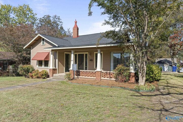 Property Photo:  803 McCullough Avenue  AL 35801 