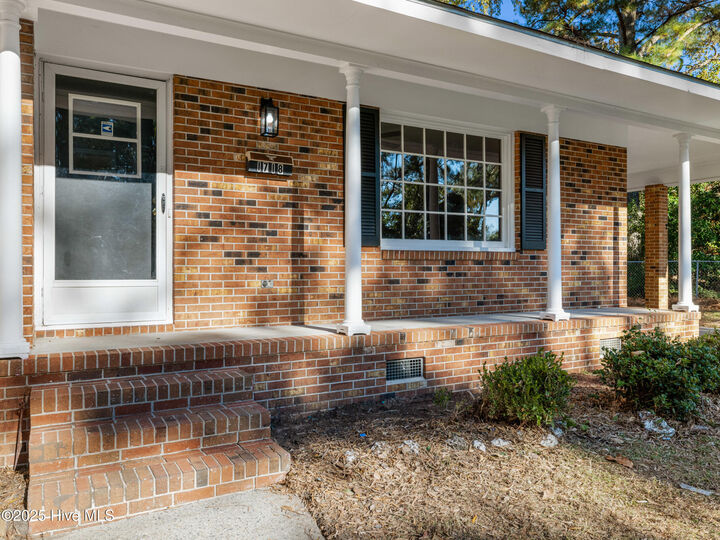 Property Photo:  1718 Washington Street  NC 28560 