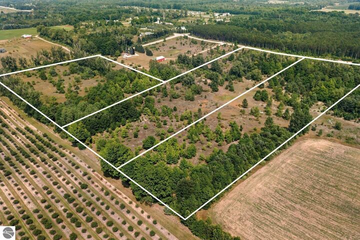 Property Photo: 3234 Forrester Road MI 49635