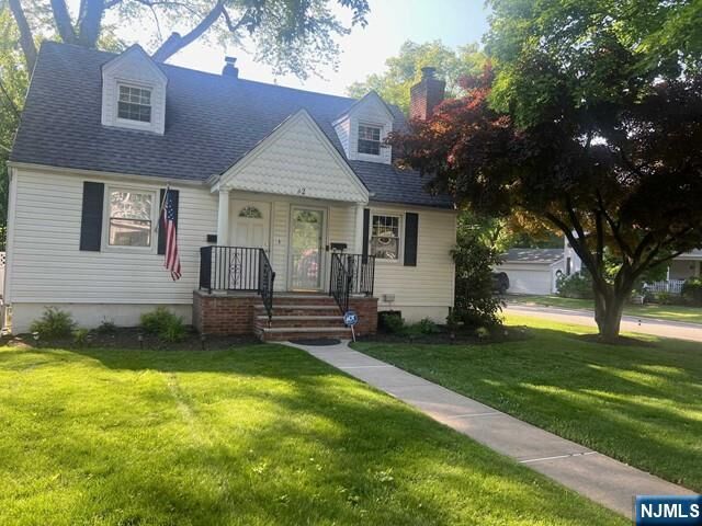 Property Photo:  42 7th Avenue 2  NJ 07675 