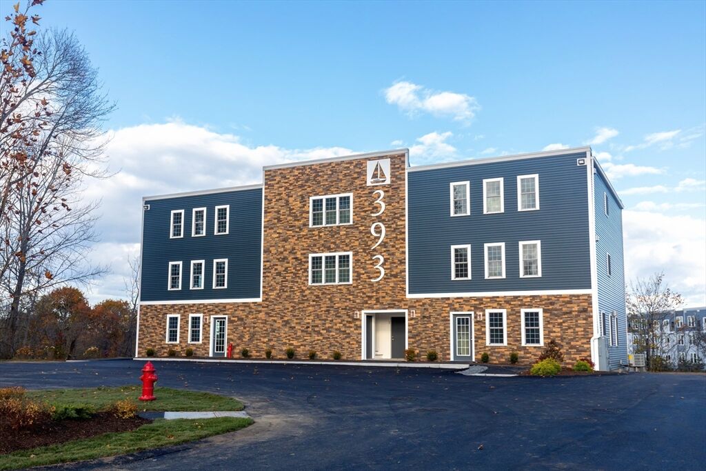 Property Photo:  393 Court St 5  MA 02360 