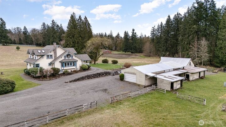Property Photo: 18530 SE 145th Street WA 98059