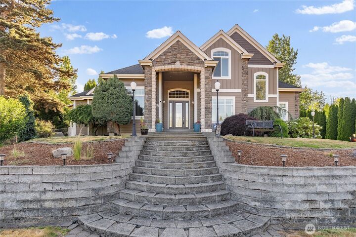 Property Photo: 8614 72nd Avenue E WA 98371