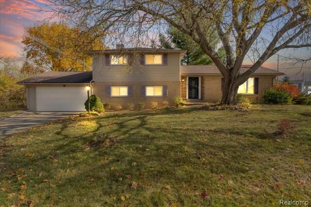 7477 Heather Heath Lane  West Bloomfield Twp MI 48322 photo