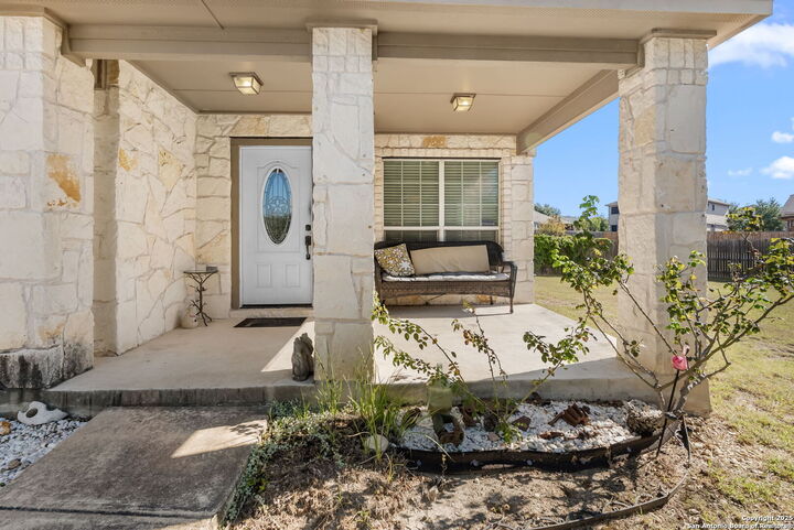 Property Photo: 2836 Granite Cove TX 78130