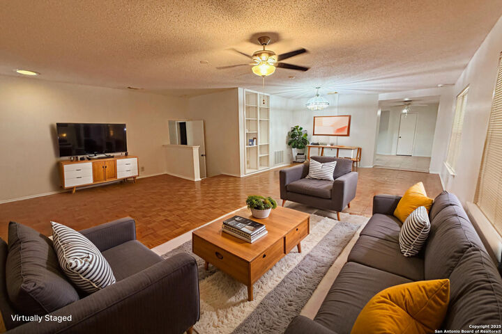 Property Photo: 14218 Fairwayhill TX 78217