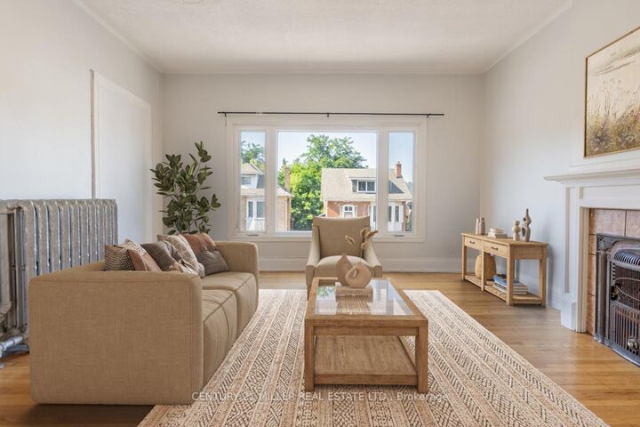 Property Photo: 270 Main Street W 2 ON L8P 1J6