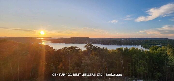 Property Photo: 29 Horizon Lane ON P1H 0G6