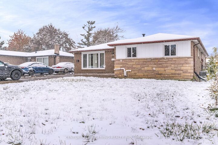 Property Photo:  191 Folkstone Crescent  ON L6T 3N2 