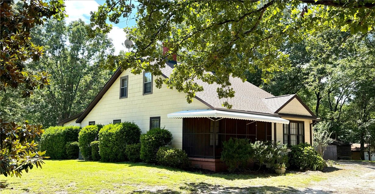 Property Photo:  245 Cromer Road  SC 29697 